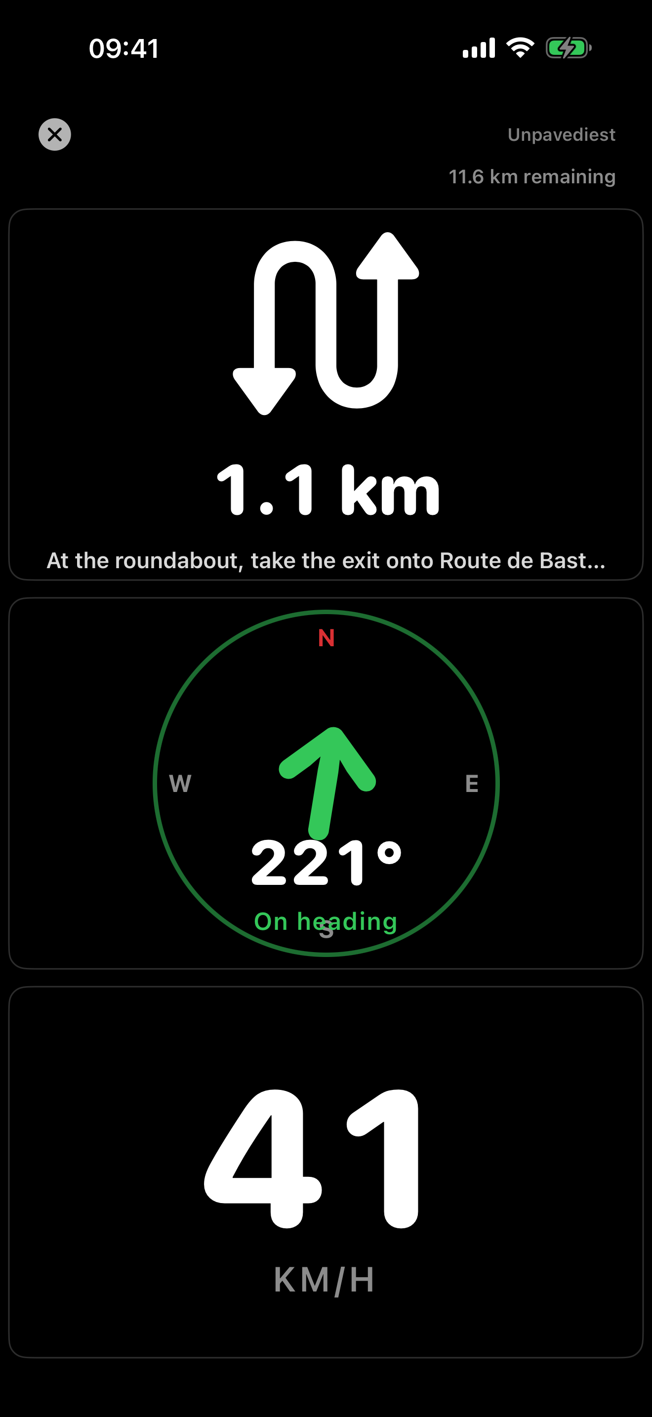 TrackHound glance-readable roadbook